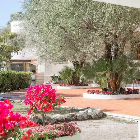 Il Villaggio Elios - Lì Cylentos 2*